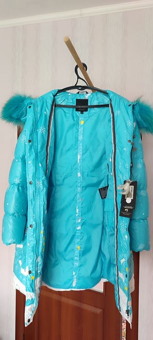Зимняя куртка для девочек