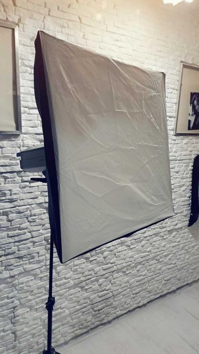 Студийно осветление:Моноблок Fomax L-250A - 2 броя