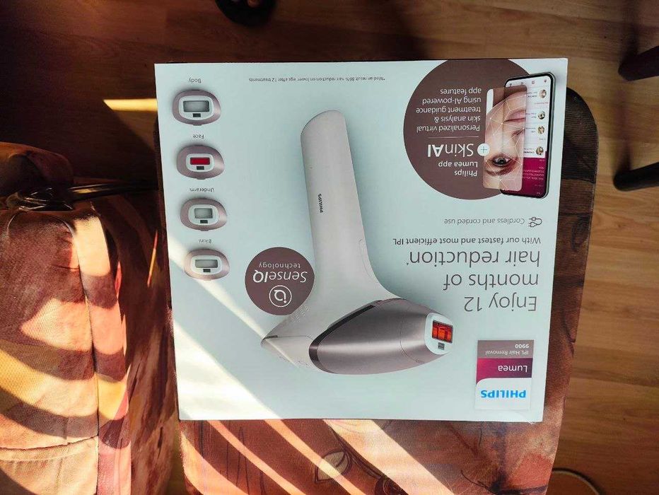 фотоепилатор Фотоепилатор PHILIPS SERIES 9900 LUMEA BRI977/00 РАБОТА НА БАТЕРИЯ, БРОЙ ИМПУЛСИ 450000, БЯЛ