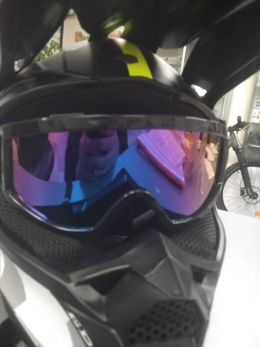 Каска Кросов мотор/АТВ/ Бъги, Велосипед/Скутер/ Тротинетка