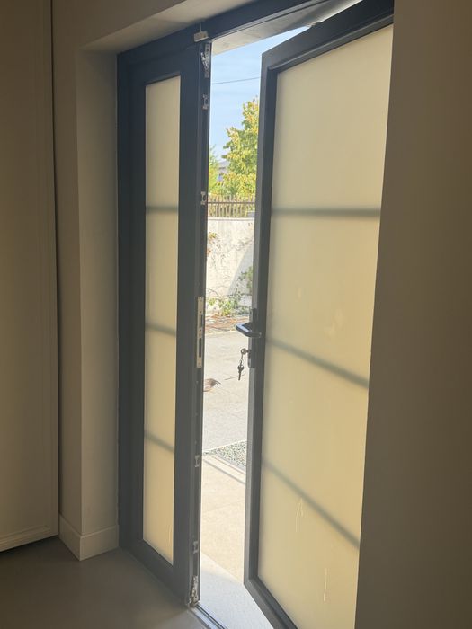 Vand usa de exterior din termopan