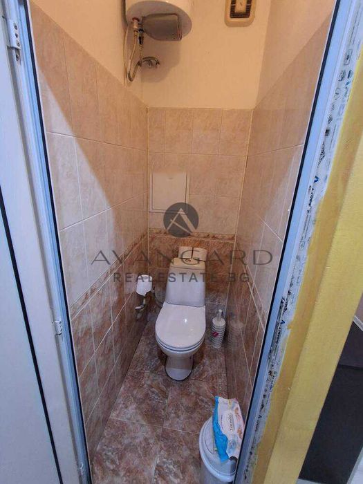 оф.25434 Тристаен р-т Хитър Петър