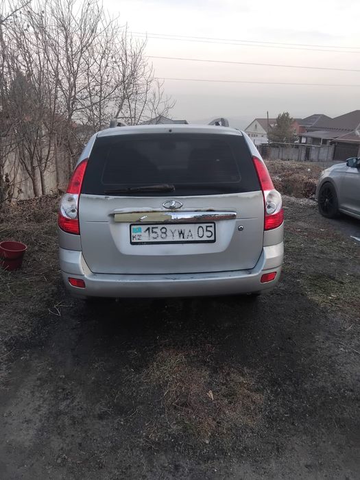 Продам приора универсал