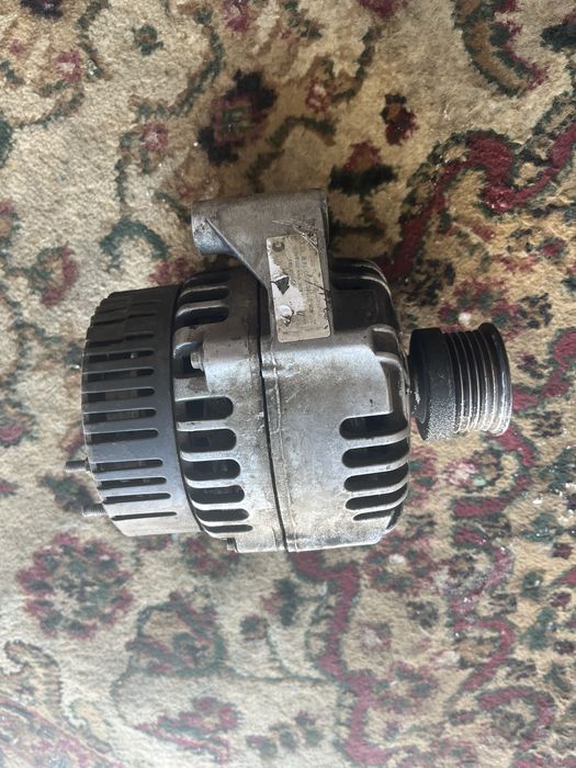 Продам генератор на ваз