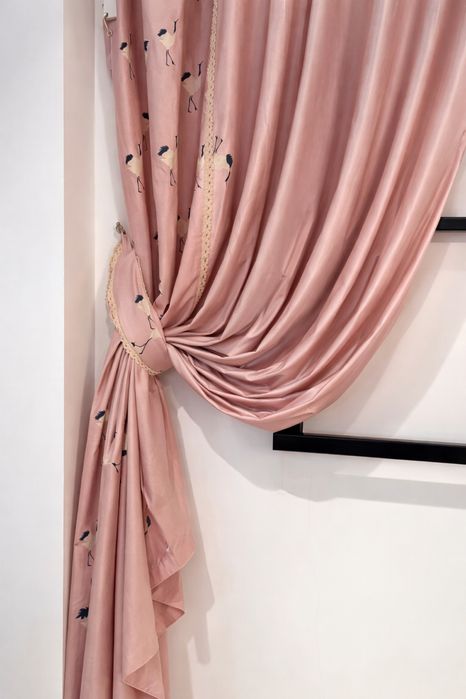 Готовое полотно штор 1 ед+ прихват