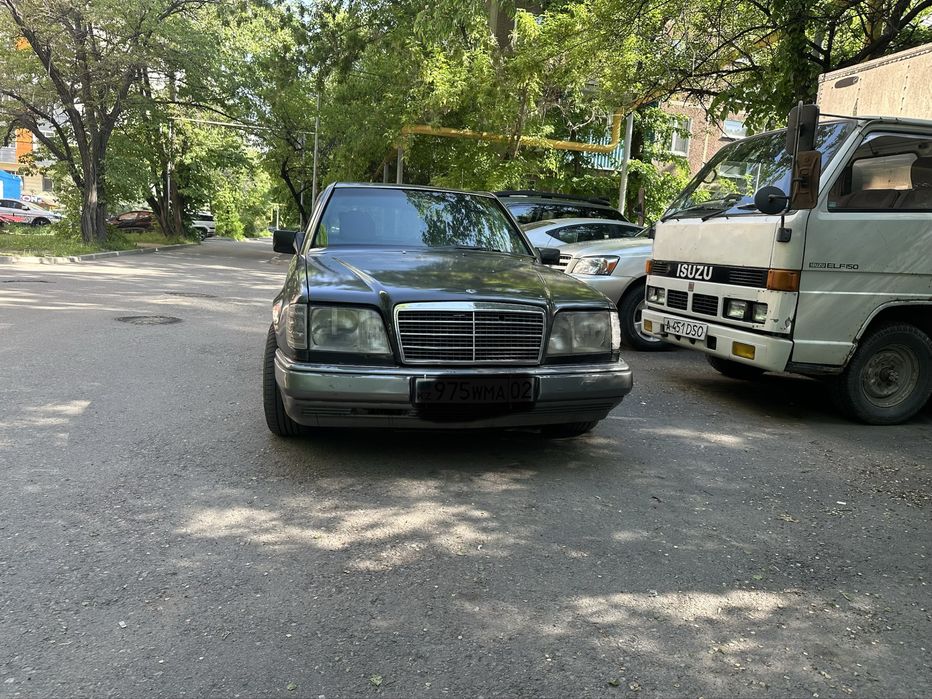 Продам мерседес W124 m104 3.2 объем