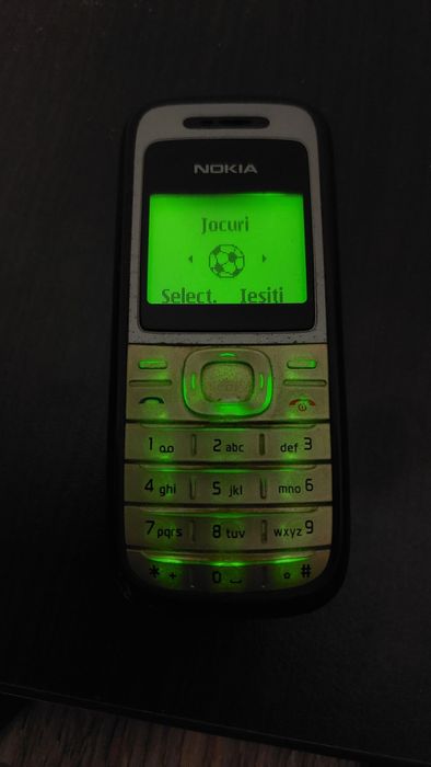 Telefon mobil Nokia 1200