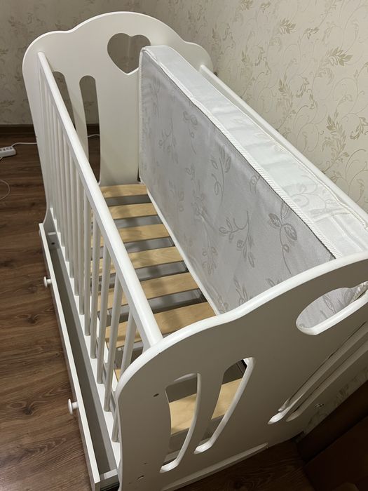 Детский кровать