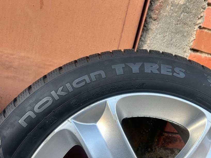 Продавам зимни гуми с джанти NOKIAN TYRES