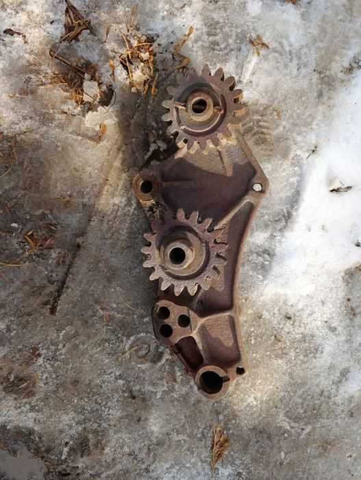 Запчасти на сеялку.