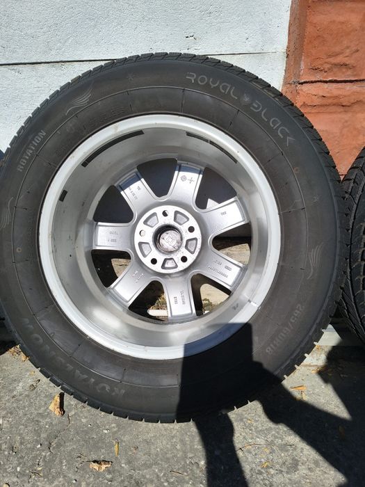 Vând Jante  Audi Q7 cu anvelope de iarna noi noi