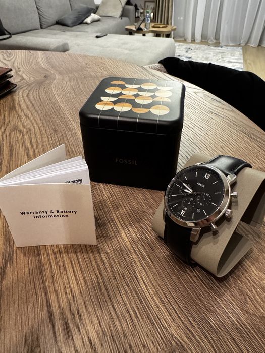 Ceas fossil nou cu garantie