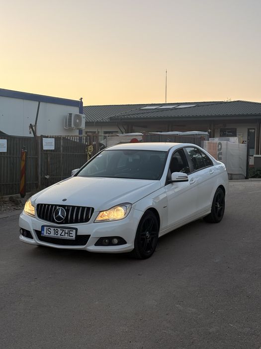 MERCEDES-BENZ Clasa A