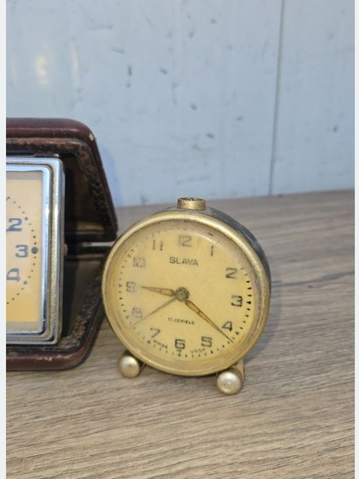 Lot 5 ceasuri de masă mecanice vintage – Slava, Peter, Timemaster