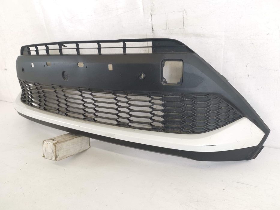 Тойота С-ХР / Toyota C-HR 1 [фейслифт] [ - ] Оригинална предна решетка