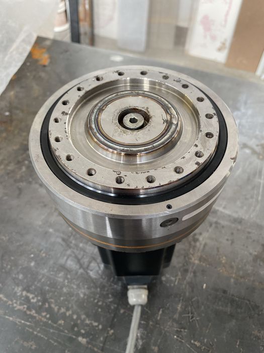 Harmonic drive cu reductie 1:120