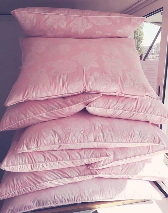 Perne noi de vânzare