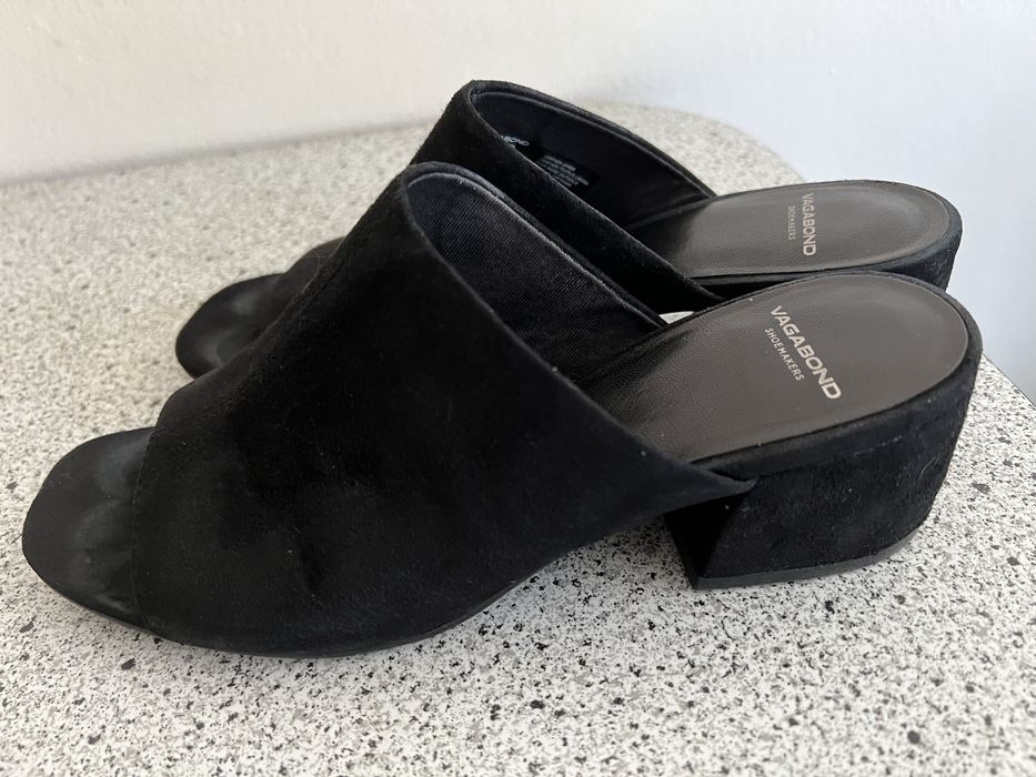 Дамски чехли естествен велур Vagabond