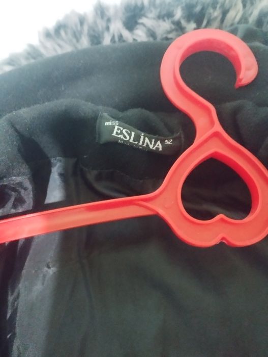 Зимны пухавыки и куртка весеня и халати