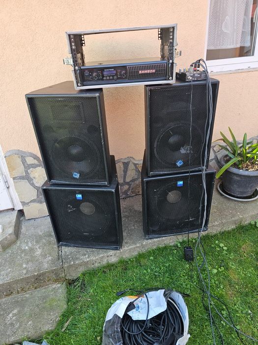 Vand următoarele scule