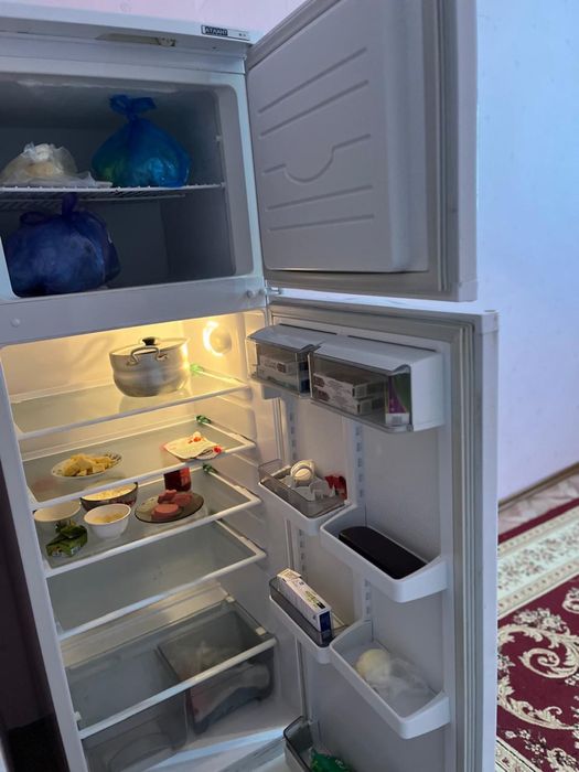 Холодильник продам