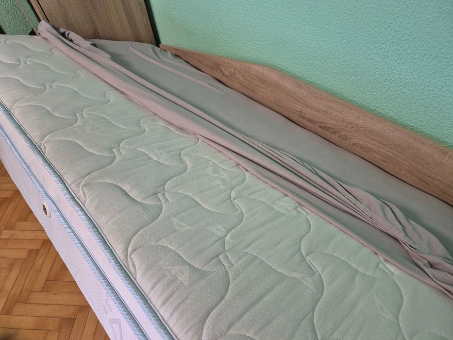 Юношеско легло 90/200