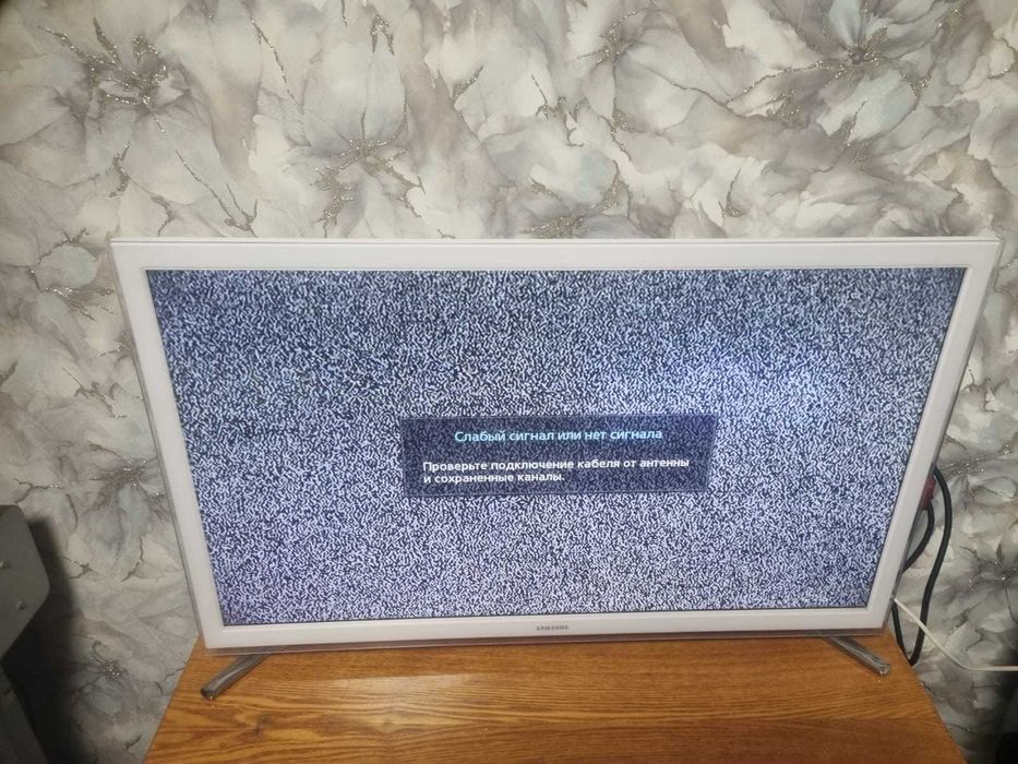 Продам телевизор samsung