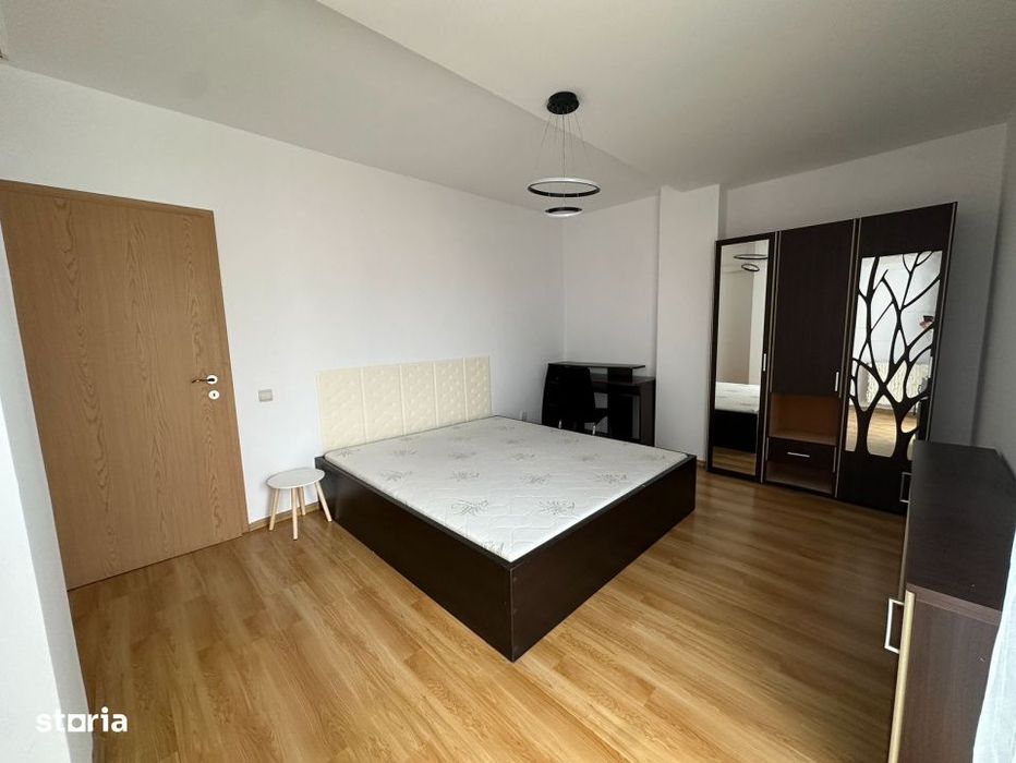 Apartament de inchiriat, 3 camere, loc de parcare, Zona Closca