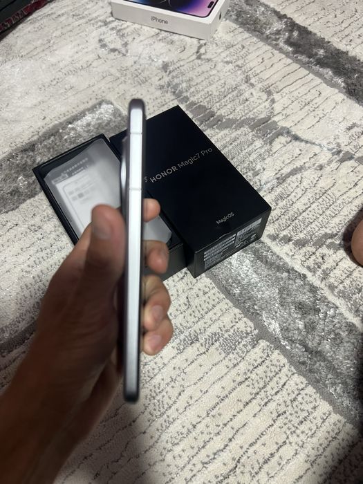 Honor Magic 7 pro