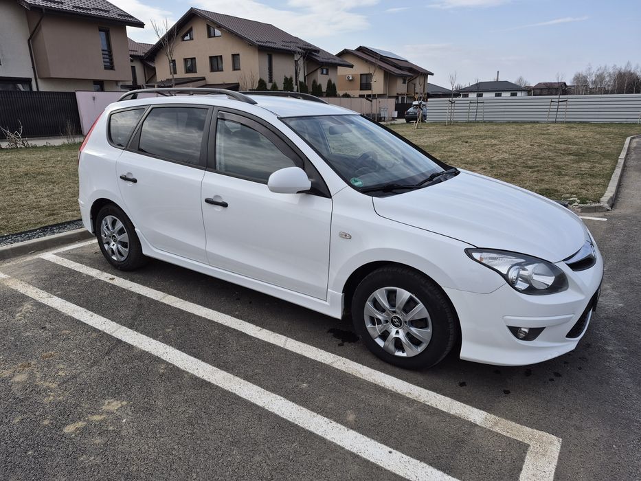 Hyundai i30cw 2011 3100Euro