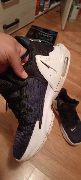 Adidași nike Witness-6 marimea 44