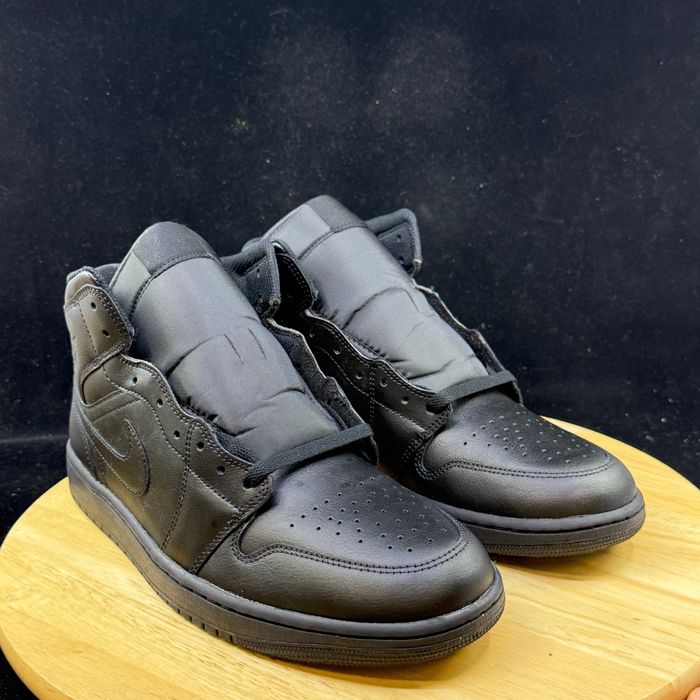 Air Jordan 1 mid номер 49.5