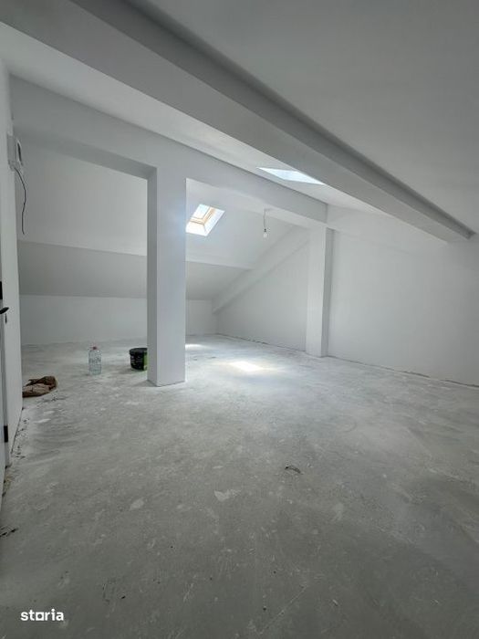 Casa de Vanzare/P+1+M/Bragadiru-Cartierul Independentei