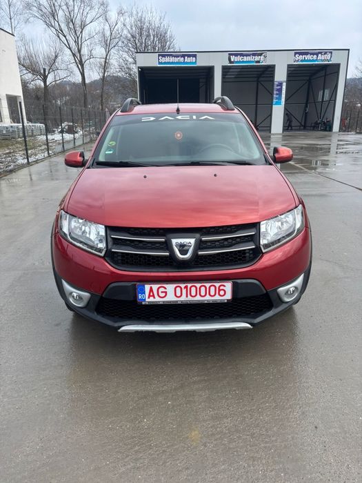 Vând Dacia Sandero Stepway
