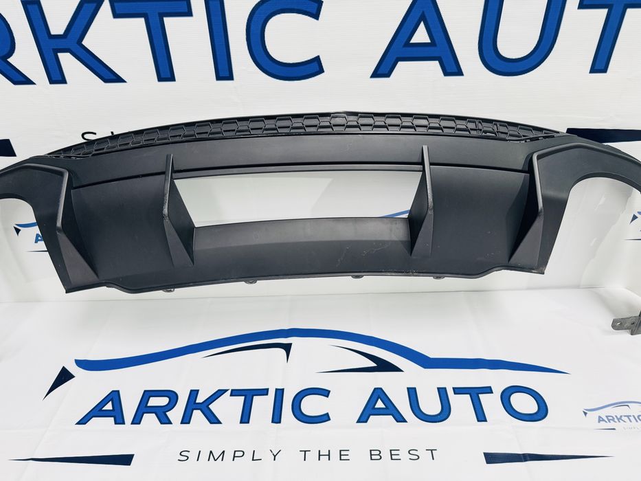 Spoiler inferior bara spate Audi RS Q3 Sportback cod 83A807568D