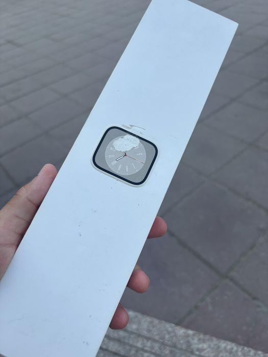 Продам Apple watch 8 series 98%