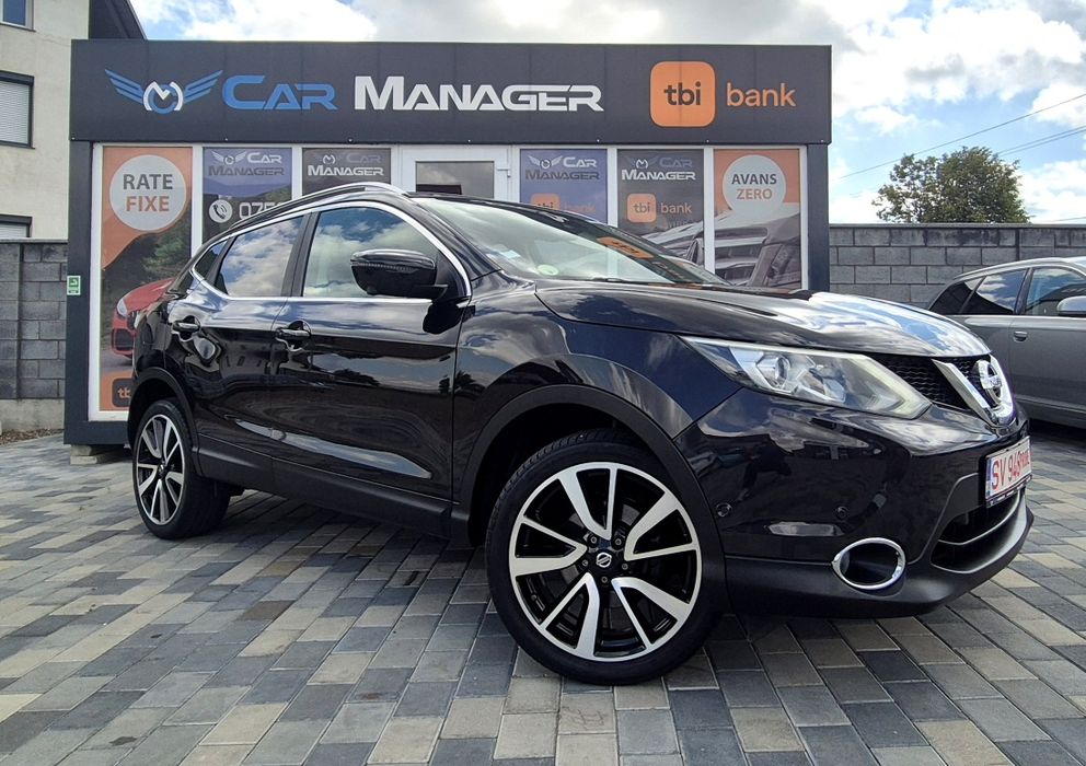 Nissan Qashqai Tekna Garanție Posibilitate rate xenon piele Scaune încălzite camere
