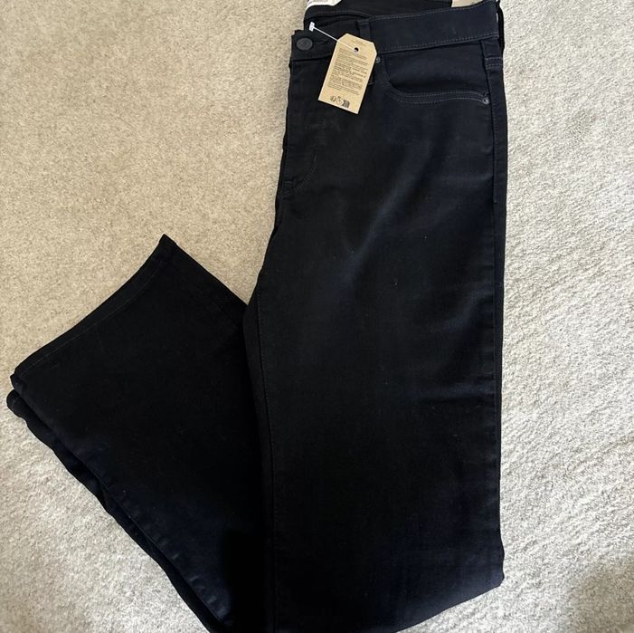 Vand Blugi Dama Levi's 315 Botcut Noi