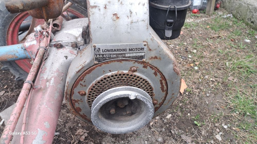 Vând cositoare bcs cu motor acme ,diesel