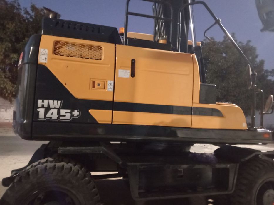 Hundai 145+ Sotiladi