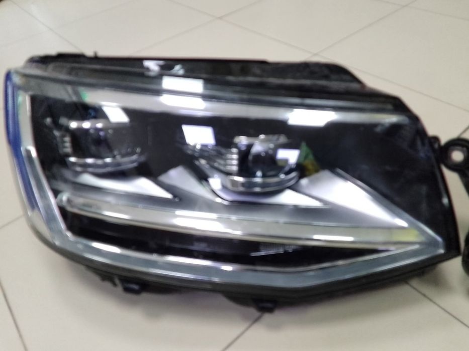 Фарове volkswagen transporter t6