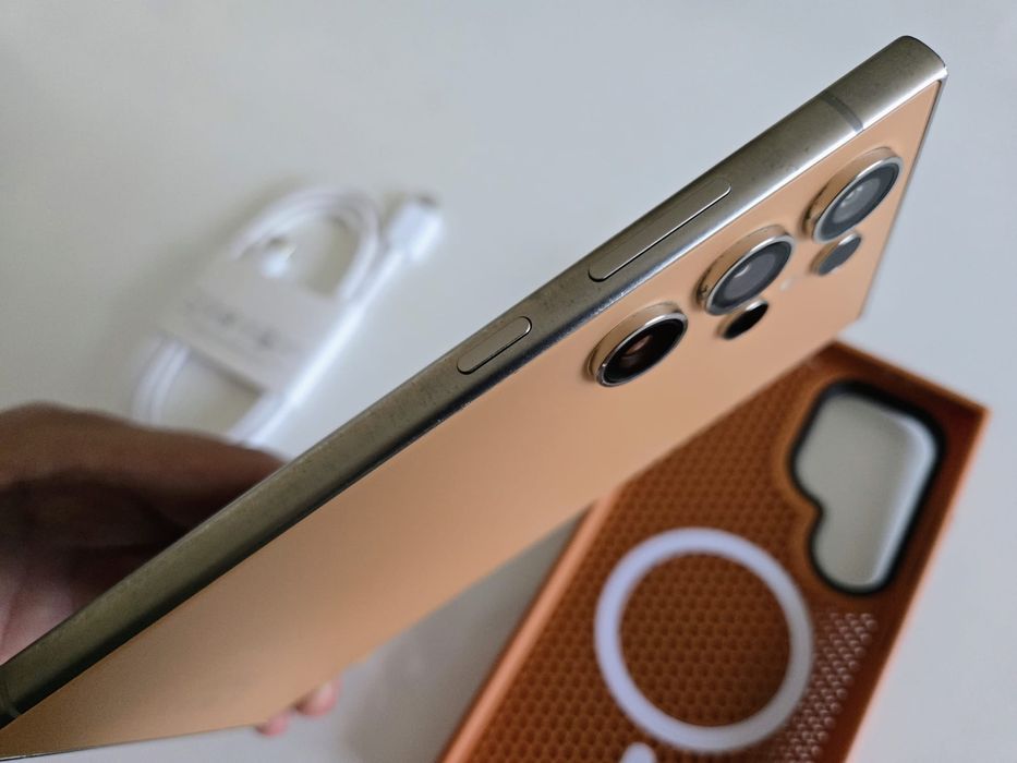 Samsung S24 Ultra impecabil