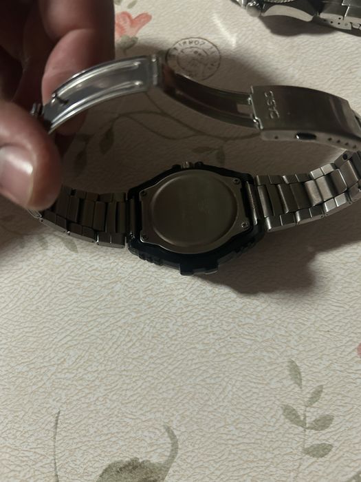 Продаю часы casio оригинал