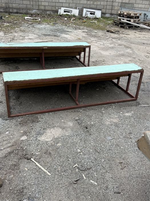 Метални стъпала два вида