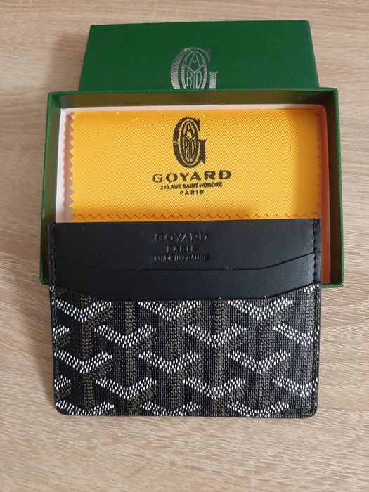 Продам картхолдер goyard чёрного цвета