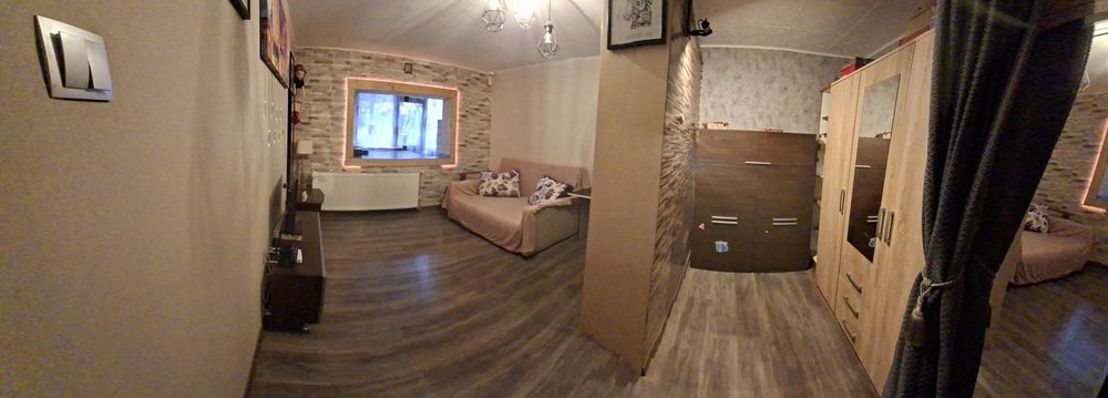 Proprietar vând Apartament 3 camere decomandat Nicolina