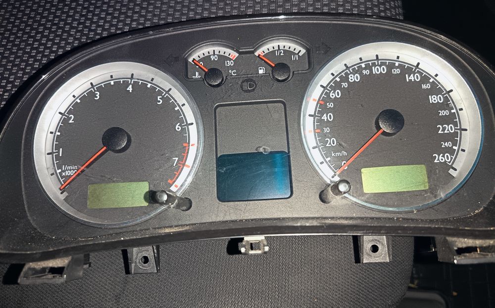 Ceasuri bord vw Bora/golf 4