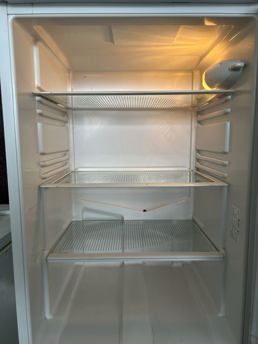 Холодильник индезит