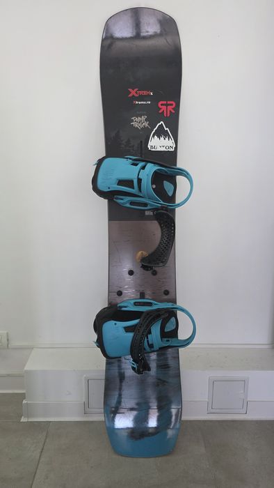 Placa Snowboard Burton Dump Truck 163 + Legaturi Burton Malavita L Est