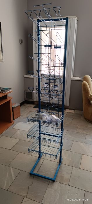 Продам стеллаж для товаров